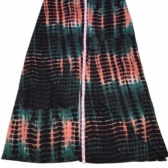 Halter Long Tye Die Dress - Picture 7 of 11